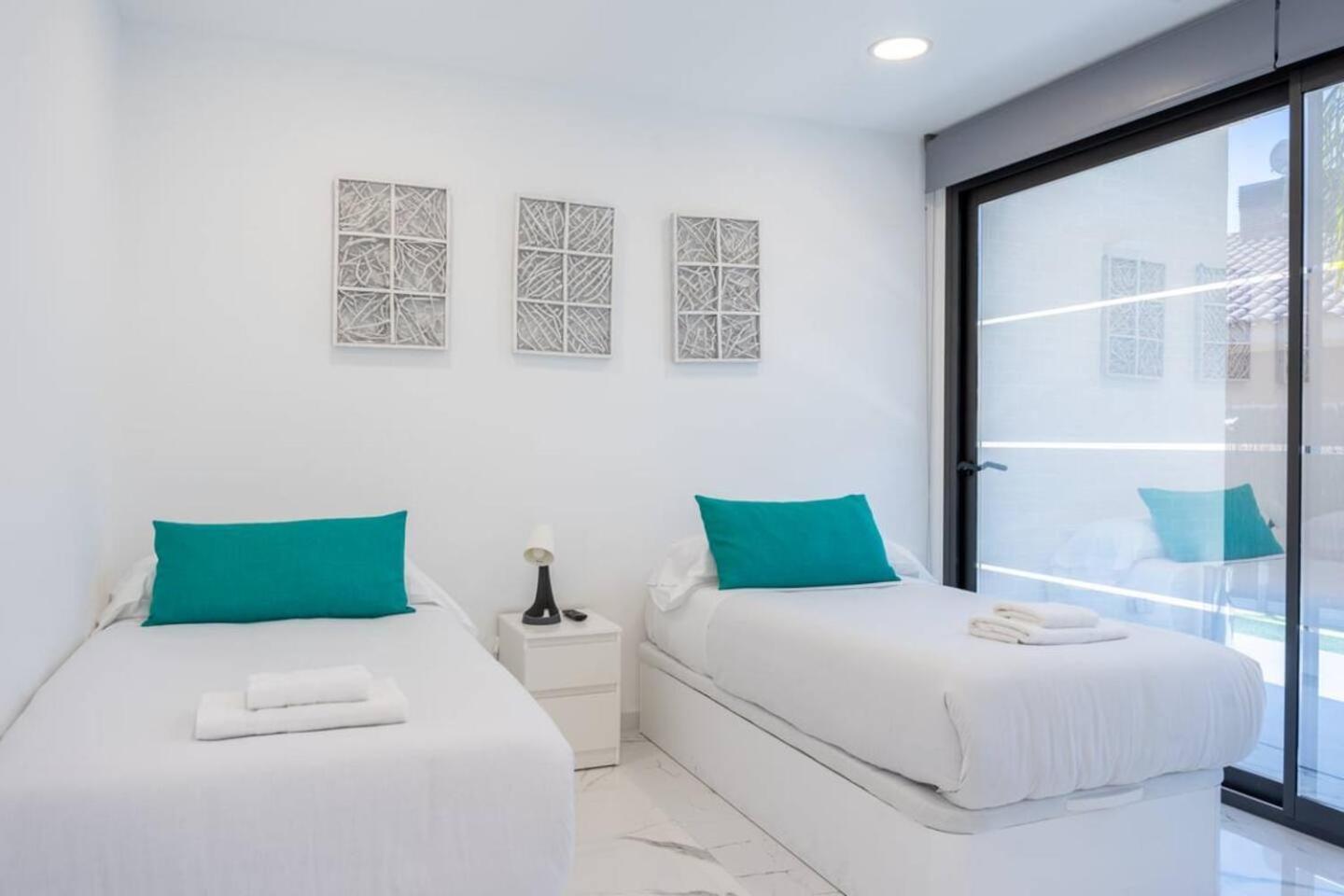 Apartamentos Rosa De Abril Teia エクステリア 写真